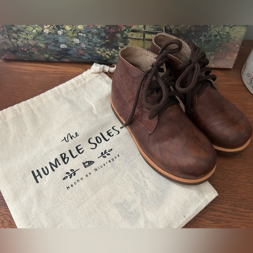 The Humble Soles “Milo” kids Heirloom Brown Leather Boots -size 25